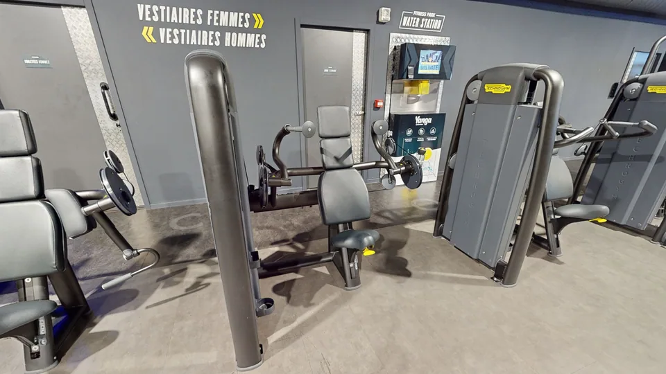 Arm Extension - Fitness Park Montpellier Vendargues