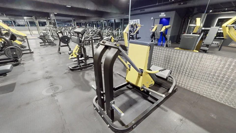 Presse à cuisses horizontale - Fitness Park Montpellier Vendargues